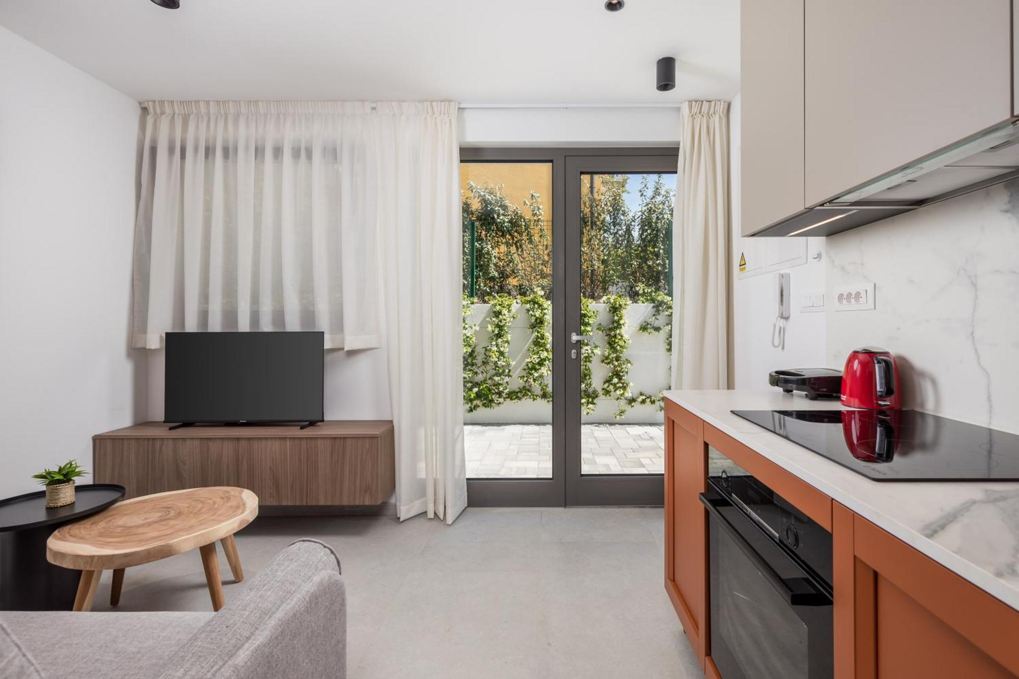 Apartmani Vila Mara M 1 Heated Pool Omišalj Екстериор снимка